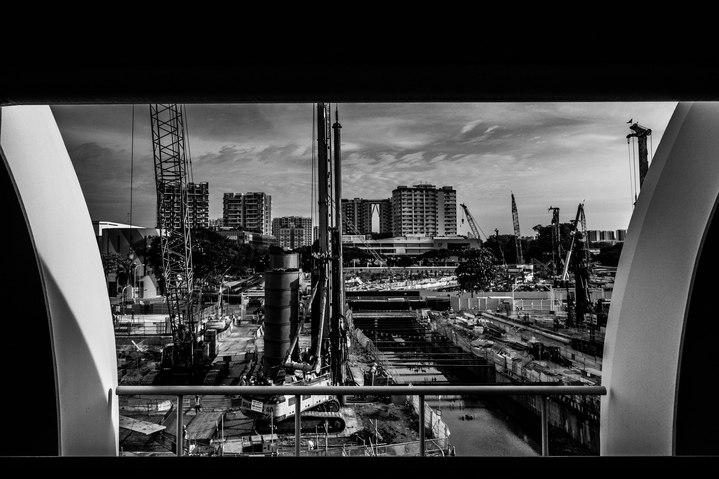 A construction site in Singapore. Image by Xyza Bacani. Singapore, 2016.