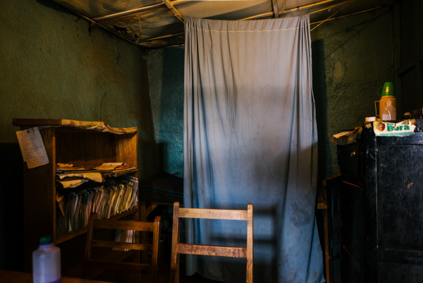 The procedure room in the Kibera clinic. Often, abortions conducted at such facilities put women at great risk of infection, injury and death. Image by Jake Naughton. Kenya, 2015.