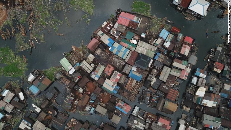 A drone image of Makoko. Image by Uhurulabs / africanDRONE / CfAfrica. Nigeria, undated.