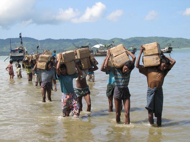 One IDP camp near Sittwe can only be accessed by sea with boats transporting vital aid supplies such as rice and cooking oil. Image by Mathias Eick (CC BY-ND 2.0). Myanmar, 2013. 