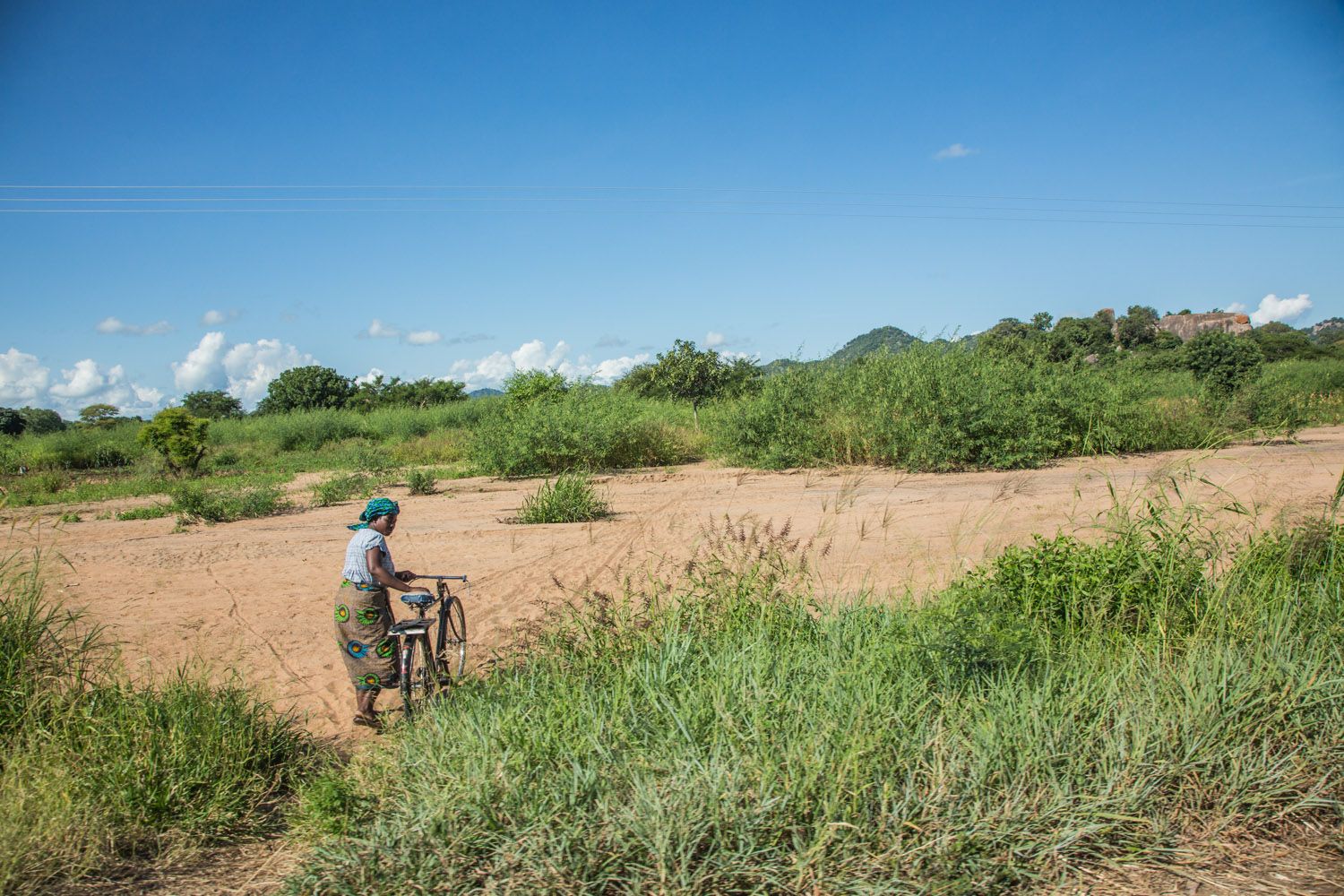 Due to high population growth, rapid deforestation and widespread soil erosion, Malawi's agriculture is particularly vulnerable to climate change. Image by Nathalie Bertrams. Malawi, 2017.