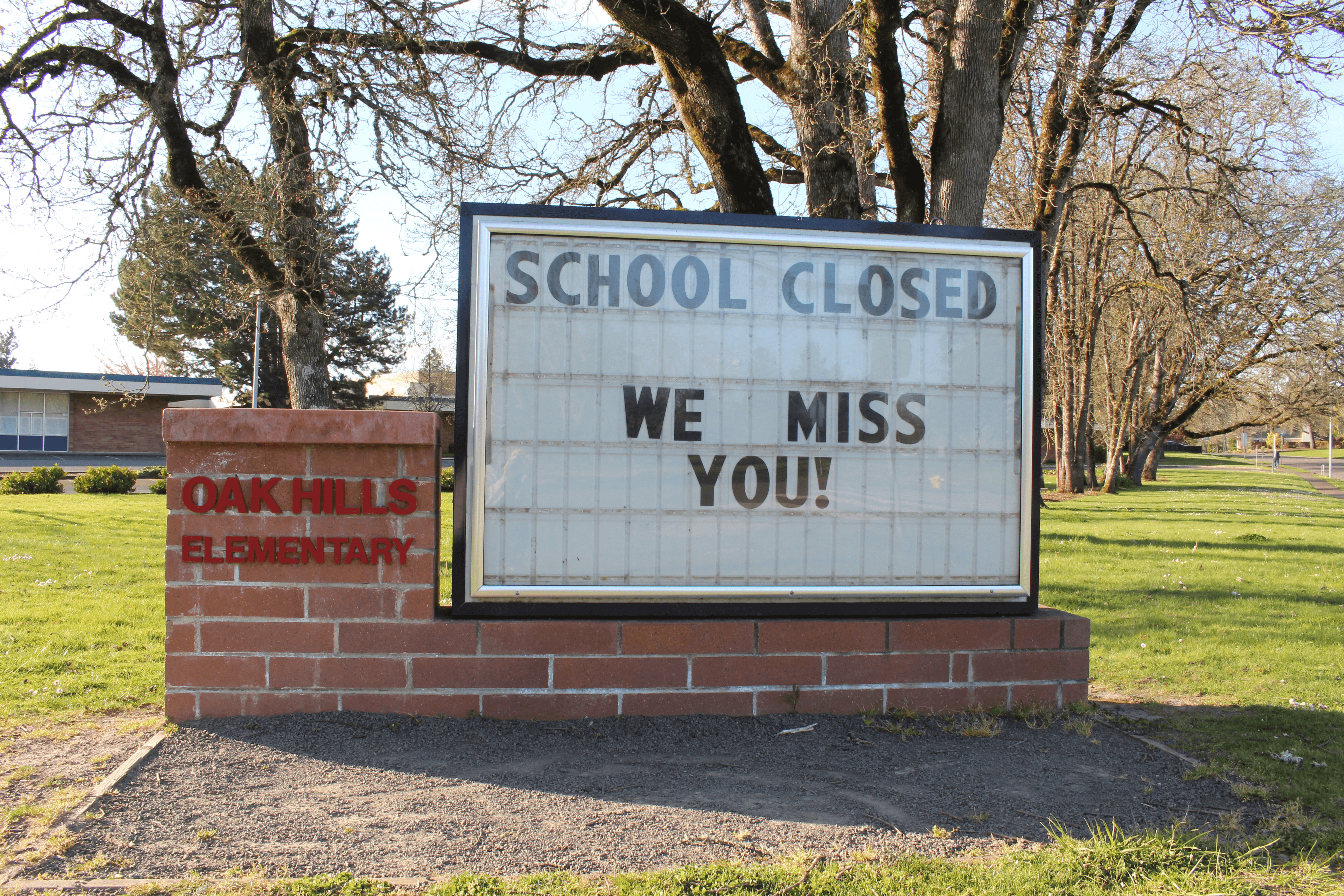 April 13, 2020 – On March 12, Governor Kate Brown of Oregon ordered all K–12 schools close statewide. They have not opened back up. Image by Sarah Fahmy. United States, 2020.