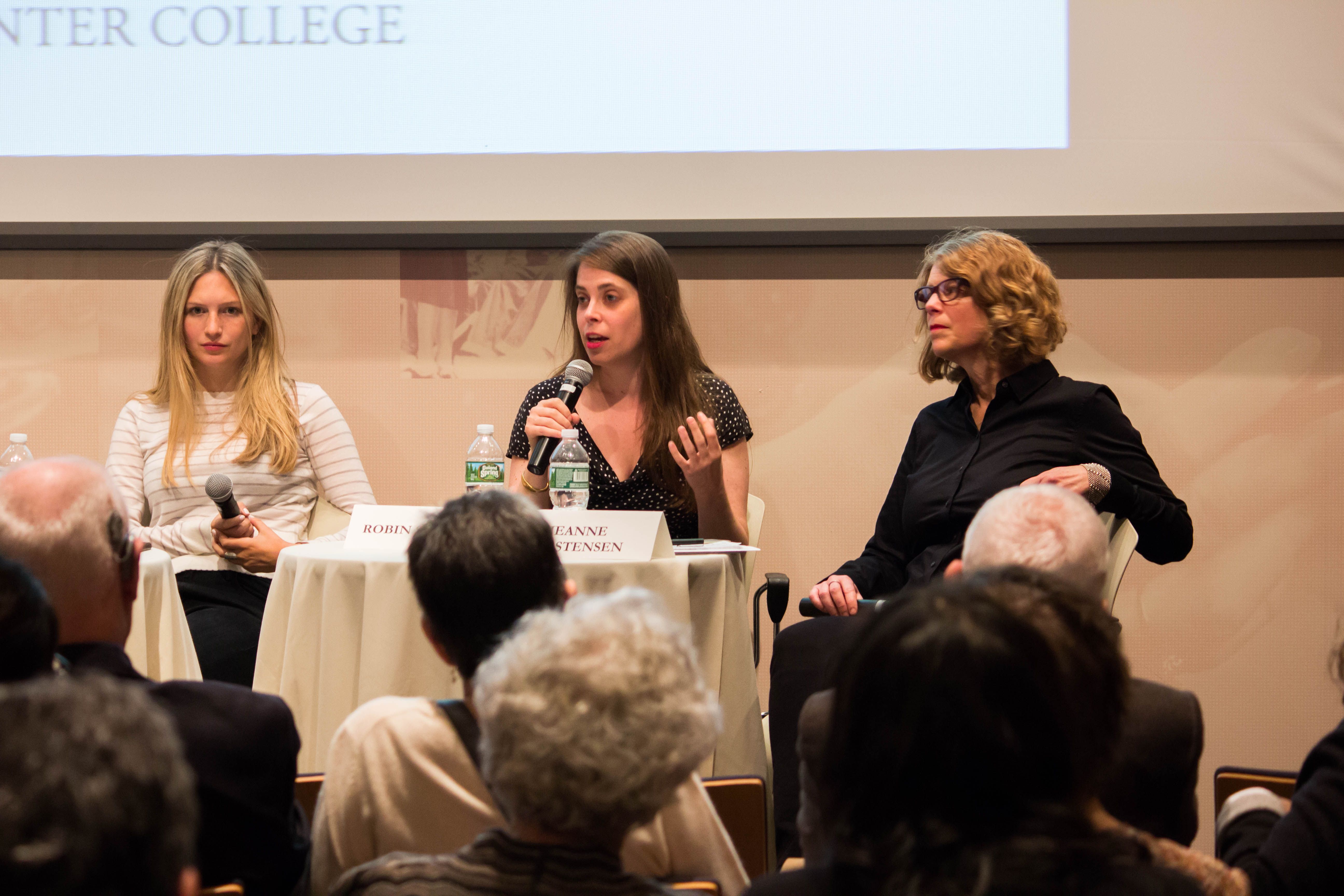 At Roosevelt House Public Policy Institute at Hunter College in New York, Pulitzer Center grantee journalists (left to right) Emily Kassie, Robin Shulman, and Jeanne Carstensen explore the current state of the refugee crisis following individual presentations. Image by Lauren Shepherd. United States, 2017. 