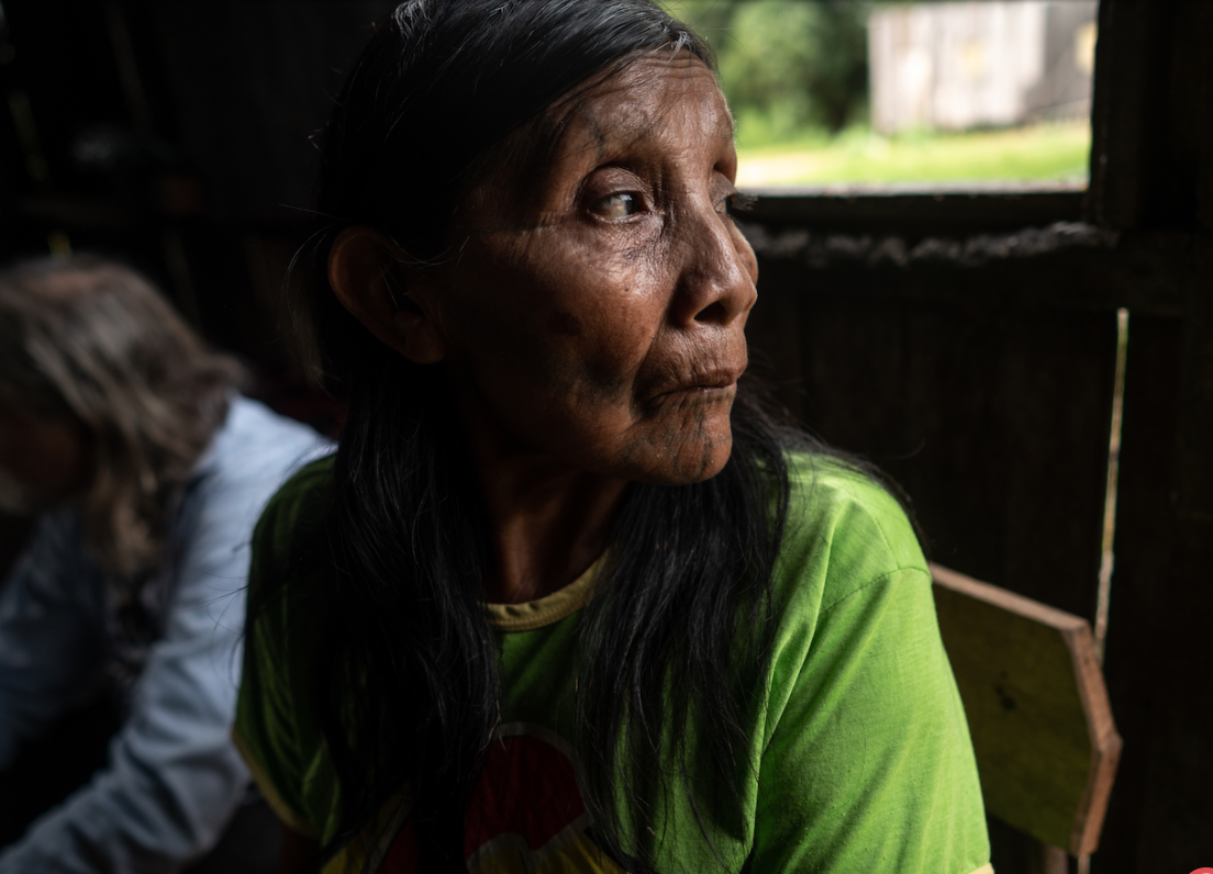 Katziká, mother of the leader André Karipuna, feared the worst when her son disappeared in September of 2018. Image by Fabio Nascimento / Infoamazonía. Brazil, 2019.