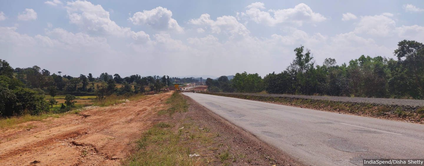 National Highway (NH)-4A connects Belgaum district in Karnataka in the east to Goa in the west. Pictured above is the four-lane section starting in Belgaum. The brown strip on the side had trees that were cleared for the widening. Image by Disha Shetty. India, undated.