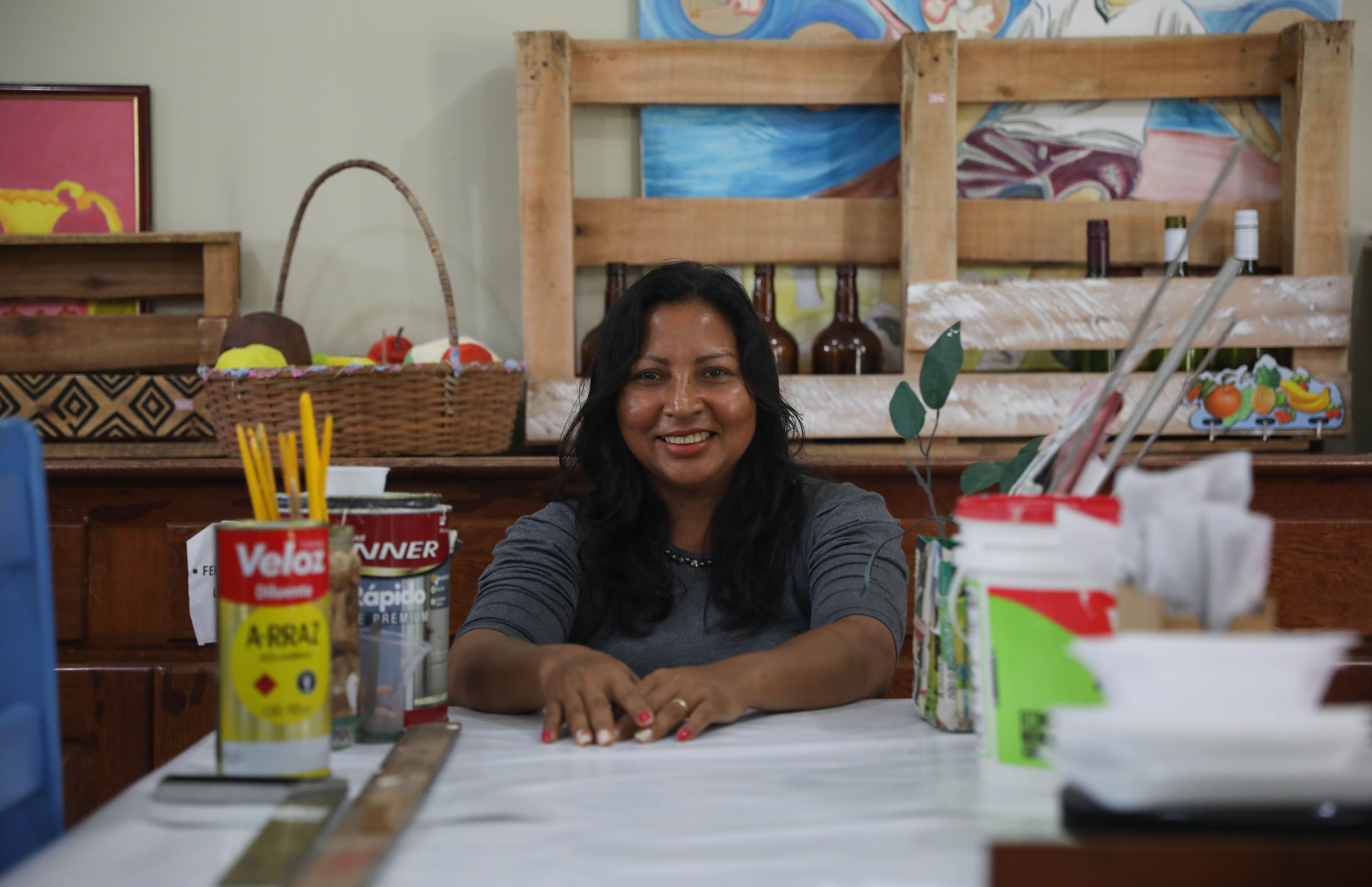 Ediana Barbosa has been teaching in Marituba since the inception of the educational pilot program. While originally nervous to teach older students, Barbosa said “It is really gratifying. It is such a great experience teaching elderly people.” Image by Anton L. Delgado. Brazil, 2020.