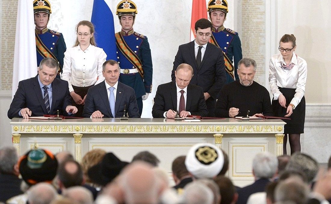 Agreement on the accession of the Republic of Crimea to the Russian Federation signed. Image courtesy of the Office of the President of Russia.