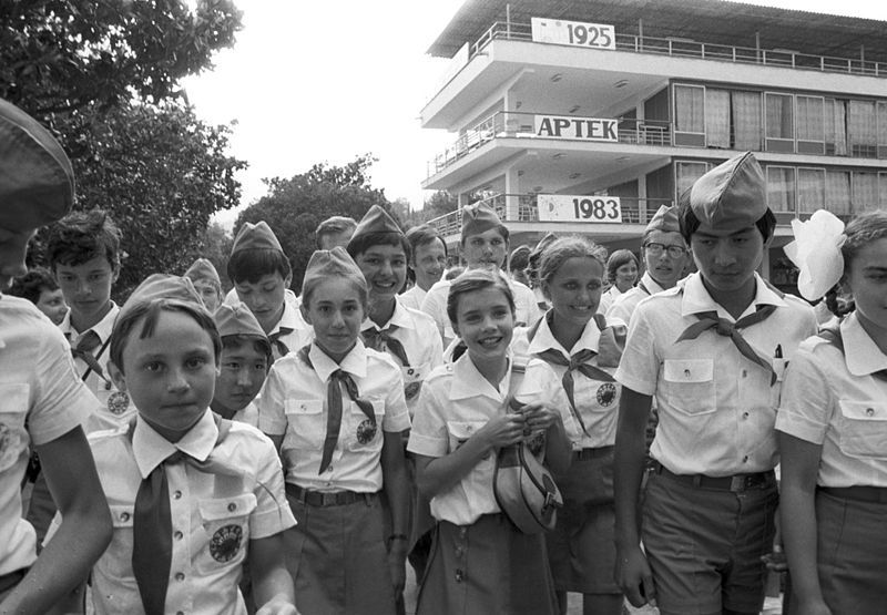 Artek Centre in Crimea in 1983. Ukraine, 1983. Image courtesy of Wikimedia Commons.