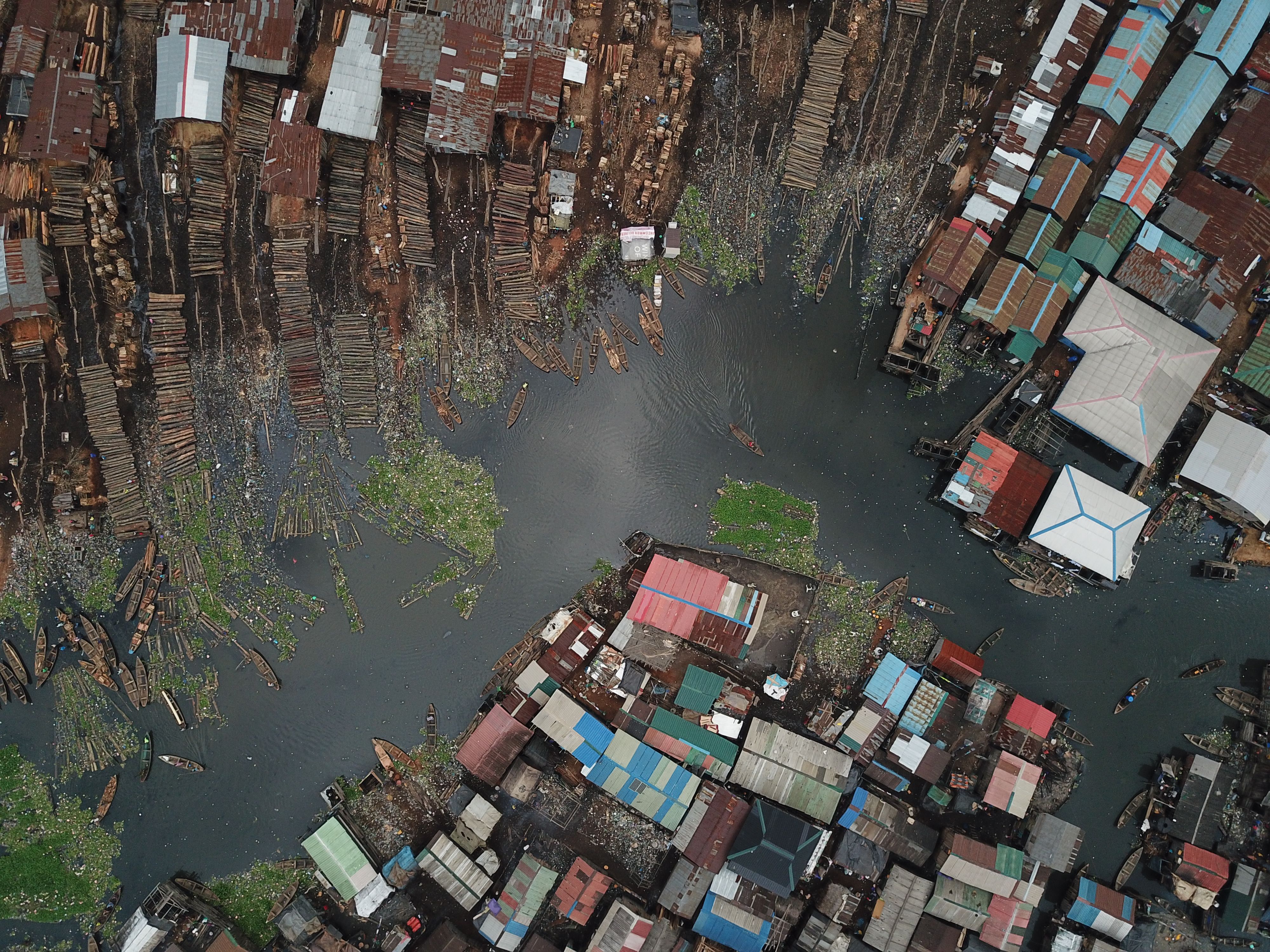 A drone image of Makoko. Image by UHURULABS / Code for Africa. Nigeria, undated.