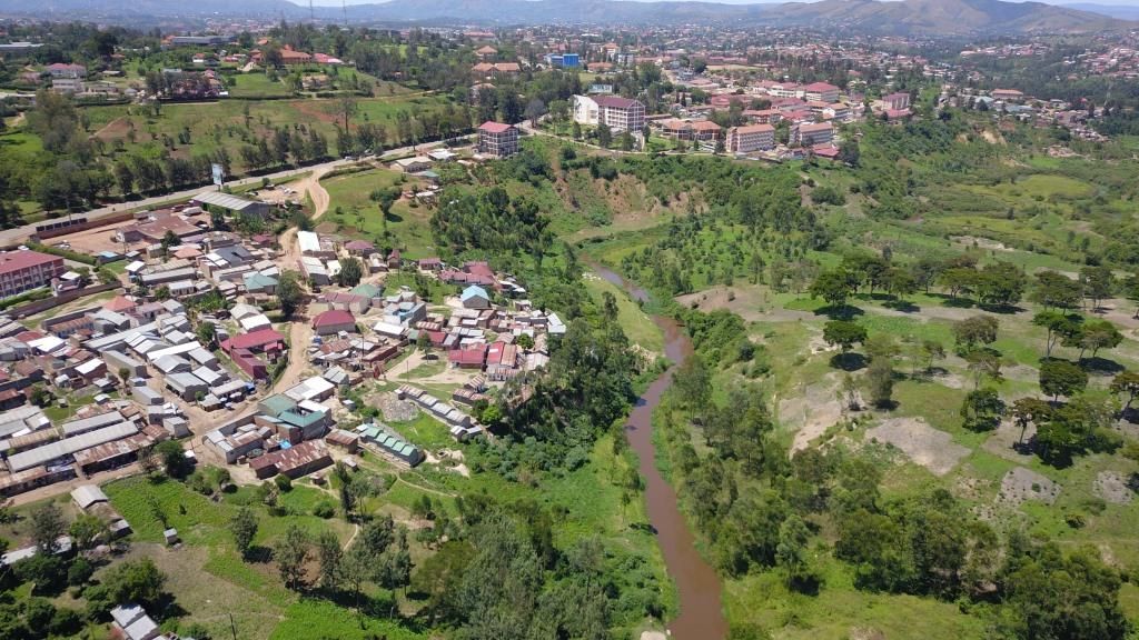 Land acquisitions along River Rwizi have reduced its width and length. Image by Fredrick Mugira. Uganda, 2019.