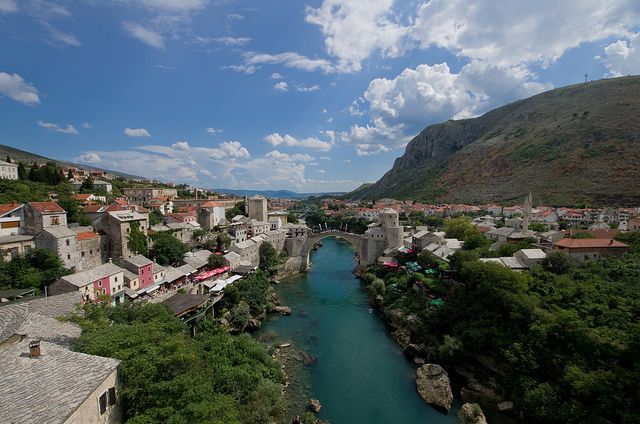 The Neretva River runs through Mostar. Image by Grant Bishop. Bosnia and Herzegovina, 2018. (CC BY-SA 2.0).