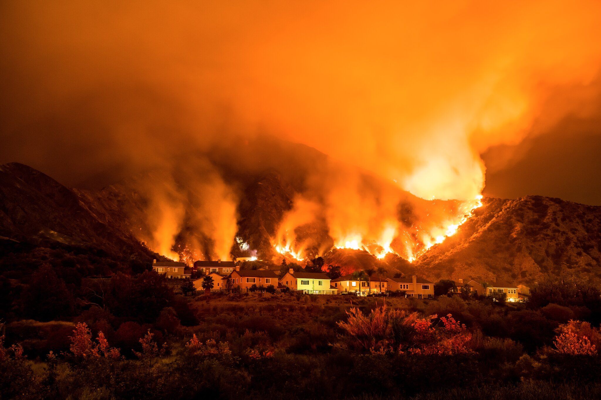 The Ranch 2 Fire in Azusa, California, burned more than 4,200 acres, part of the worst wildfire season in the state's history. Image by Meridith Kohut. United States, 2020.