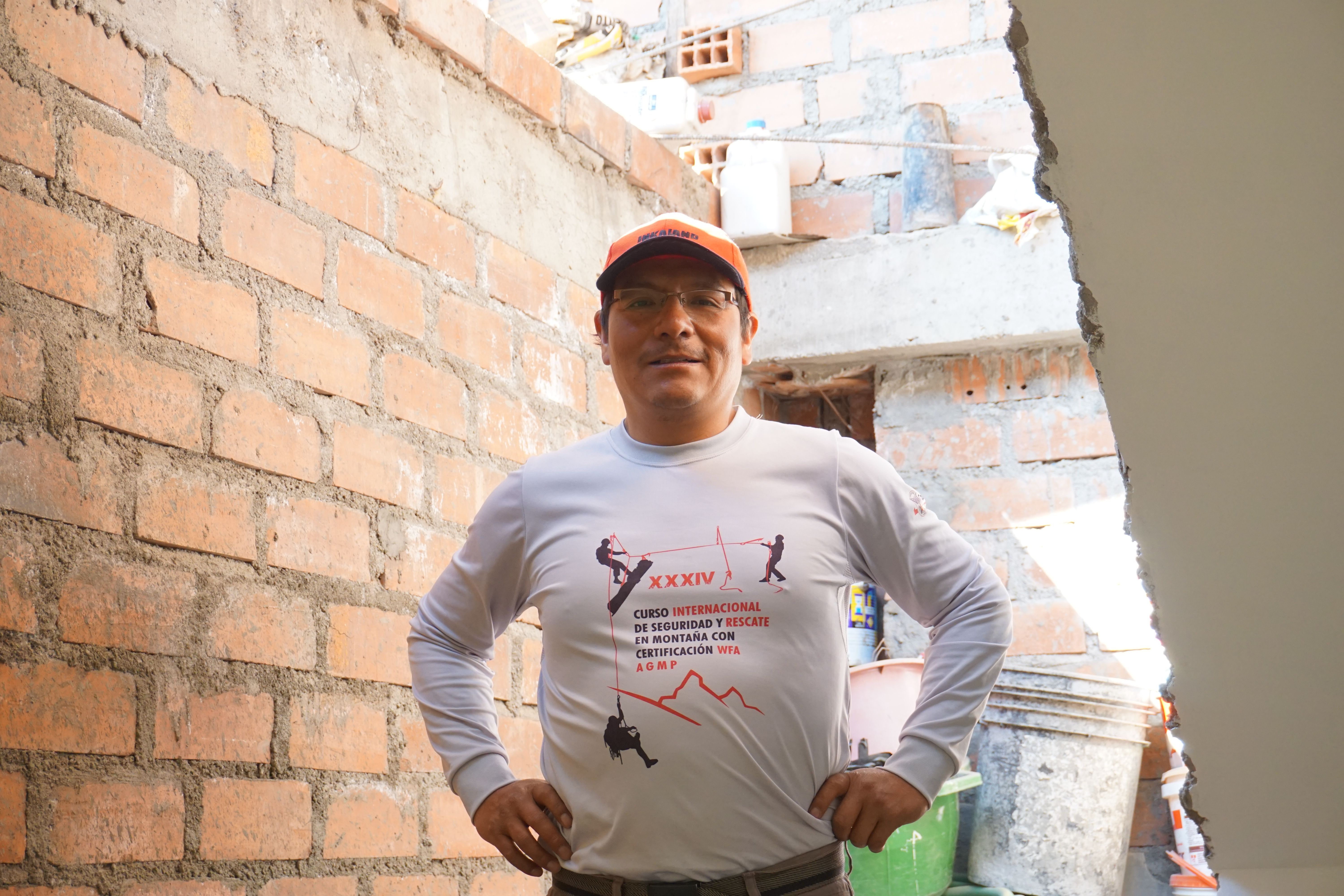 Saul Lliyua, farmer and mountain guide. Image by Audrey Fromson. Peru, 2019.