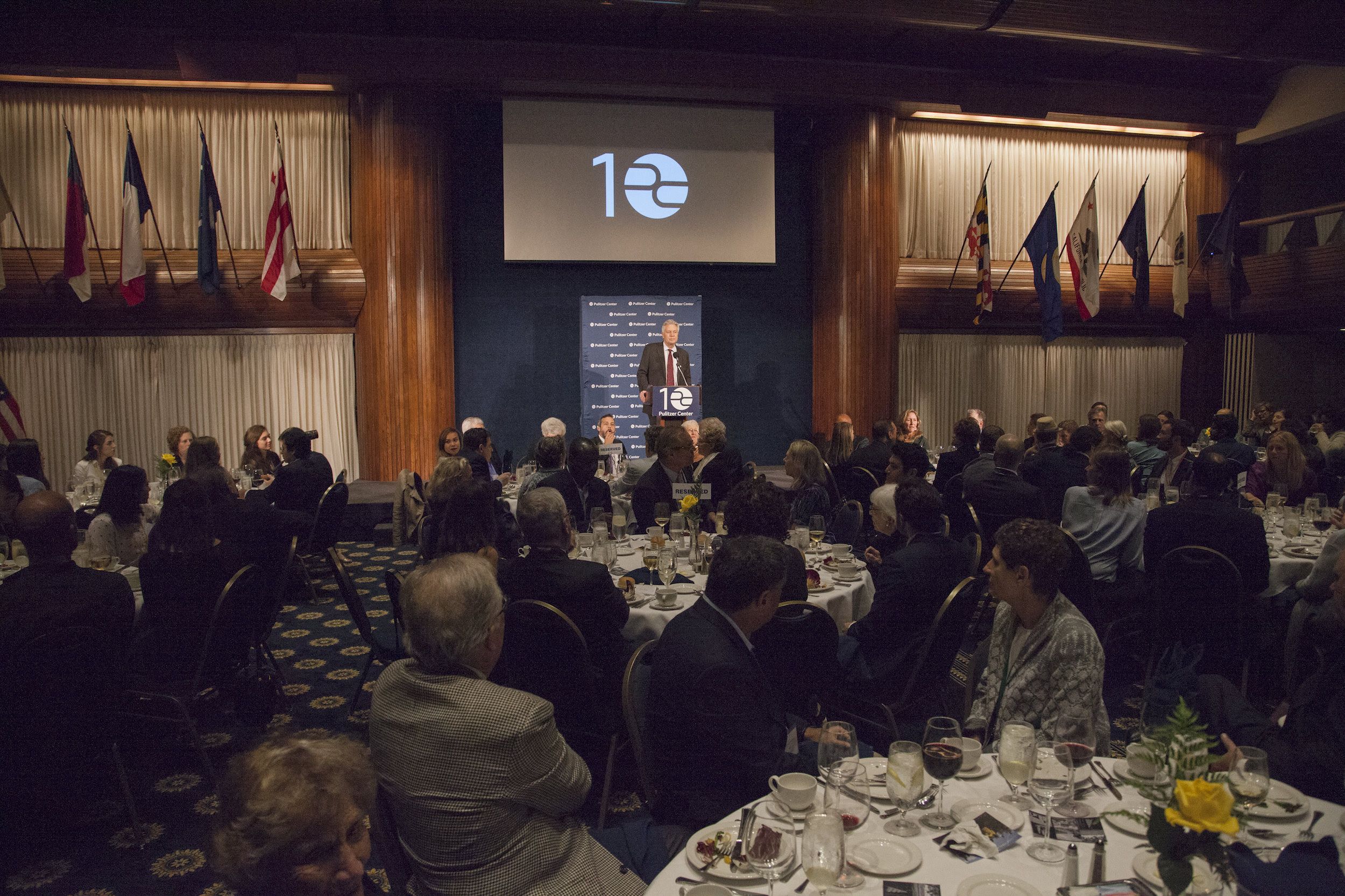 Grantees and fellows gather at The National Press Club to celebrate the Pulitzer Center's tenth anniversary. Image by Jin Ding. Washington, D.C., 2016.