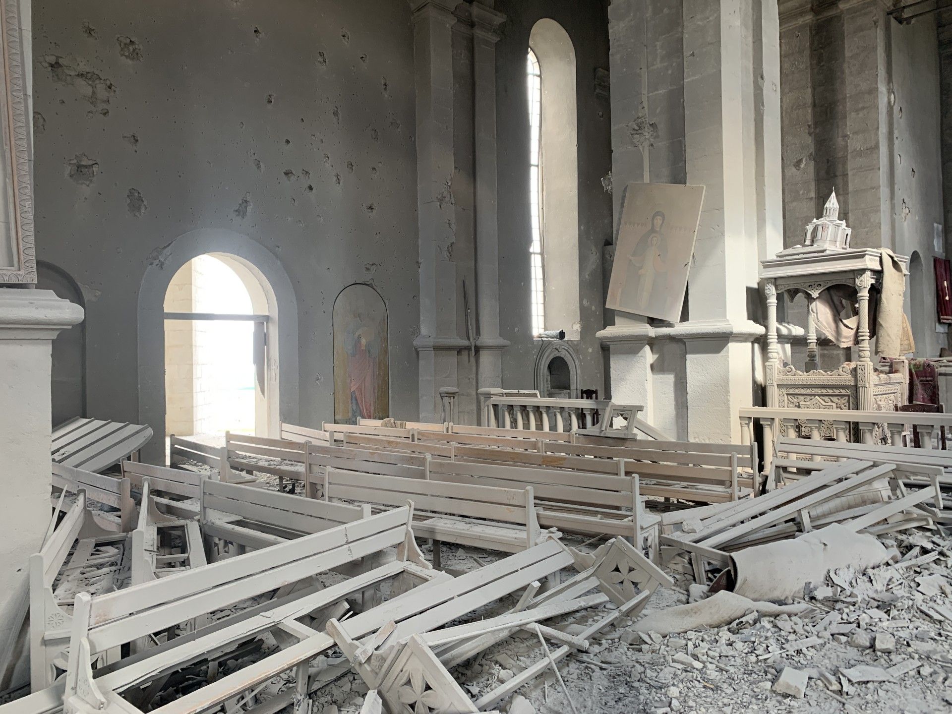 The Ghazanchetsots Cathedral in Shushi which was hit twice with precision strikes that injured a journalist and several others. Image by Simon Ostrovsky/Newlines. Nagorno-Karabakh, 2020.