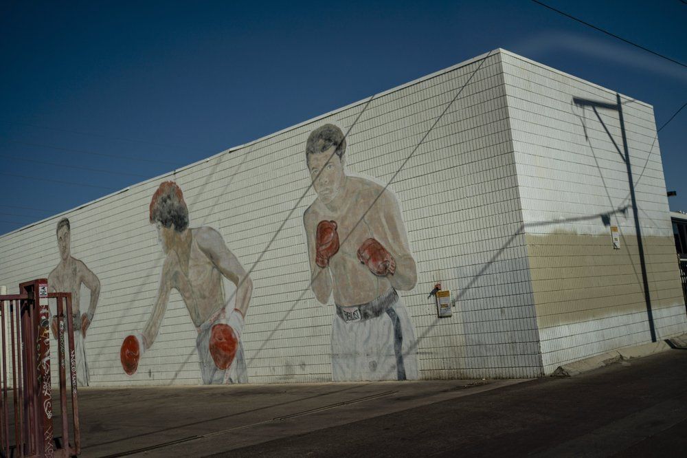 A mural decorates the wall of a building in downtown Las Vegas, Tuesday, Nov. 10, 2020. Image by Wong Maye-E / AP Photo. United States, 2020.
