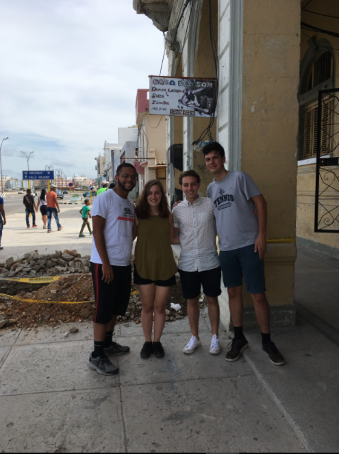 American college students at Casa del Son. Image by Sally H. Jacobs. Cuba, 2017.