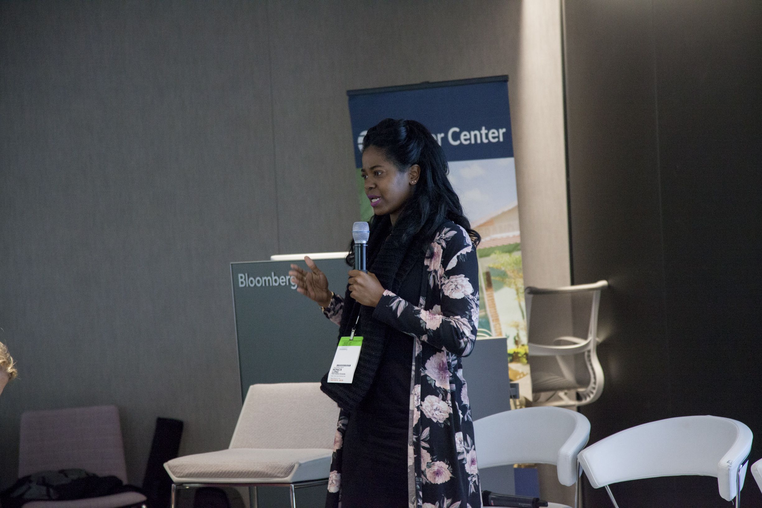 Monica Long (Clark Atlanta University) presents on her global reporting project at Washington Weekend 2018. Image by Jin Ding. United States, 2018.