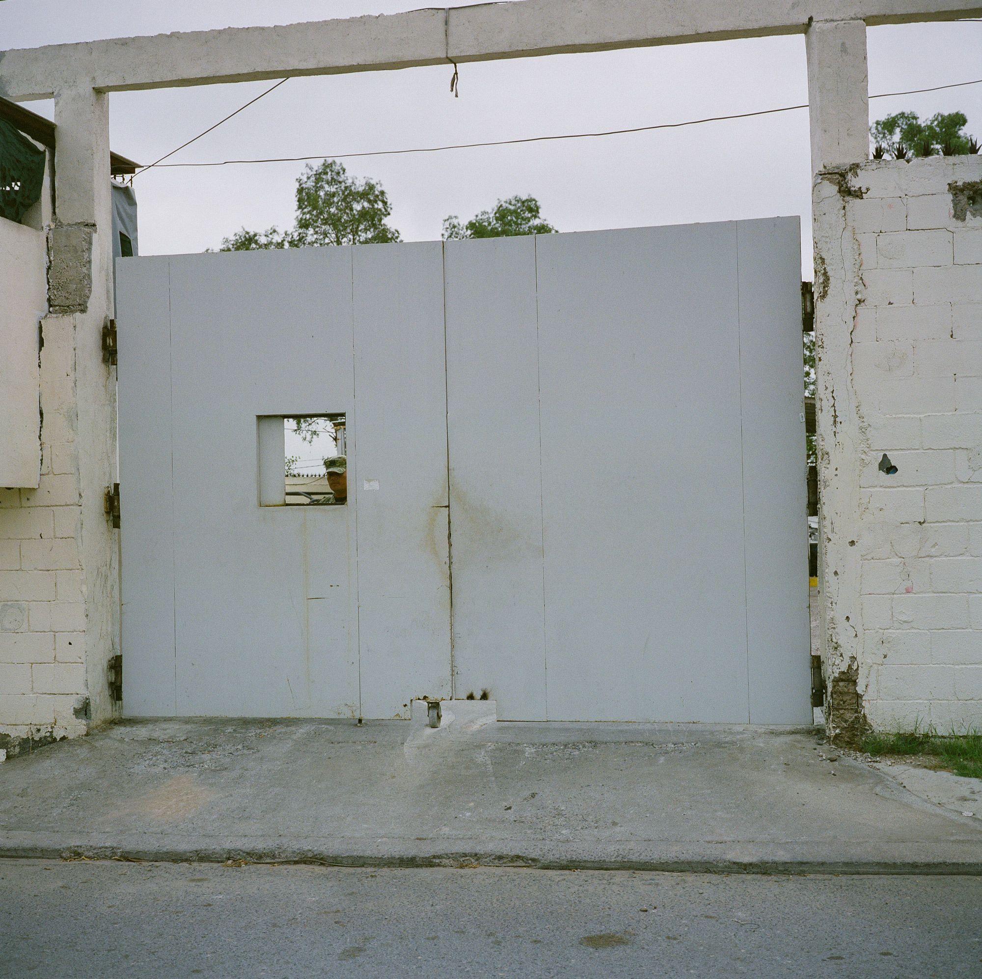 A Former Mexican Marine Base in Neuvo Laredo. Image by by Christopher Lee. Mexico, 2020.