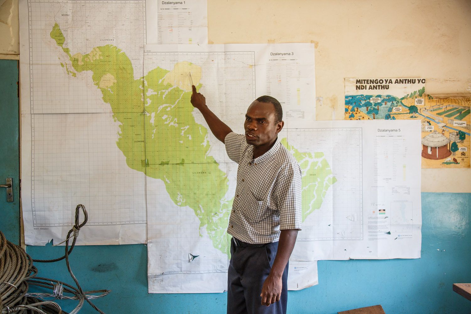 Mr Aubrey Palani, Plantation Manager at Katate Plantation close to Dzalanyama, warns: ‘in five years, there could be no more trees left’. Image by Nathalie Bertrams. Malawi, 2017.