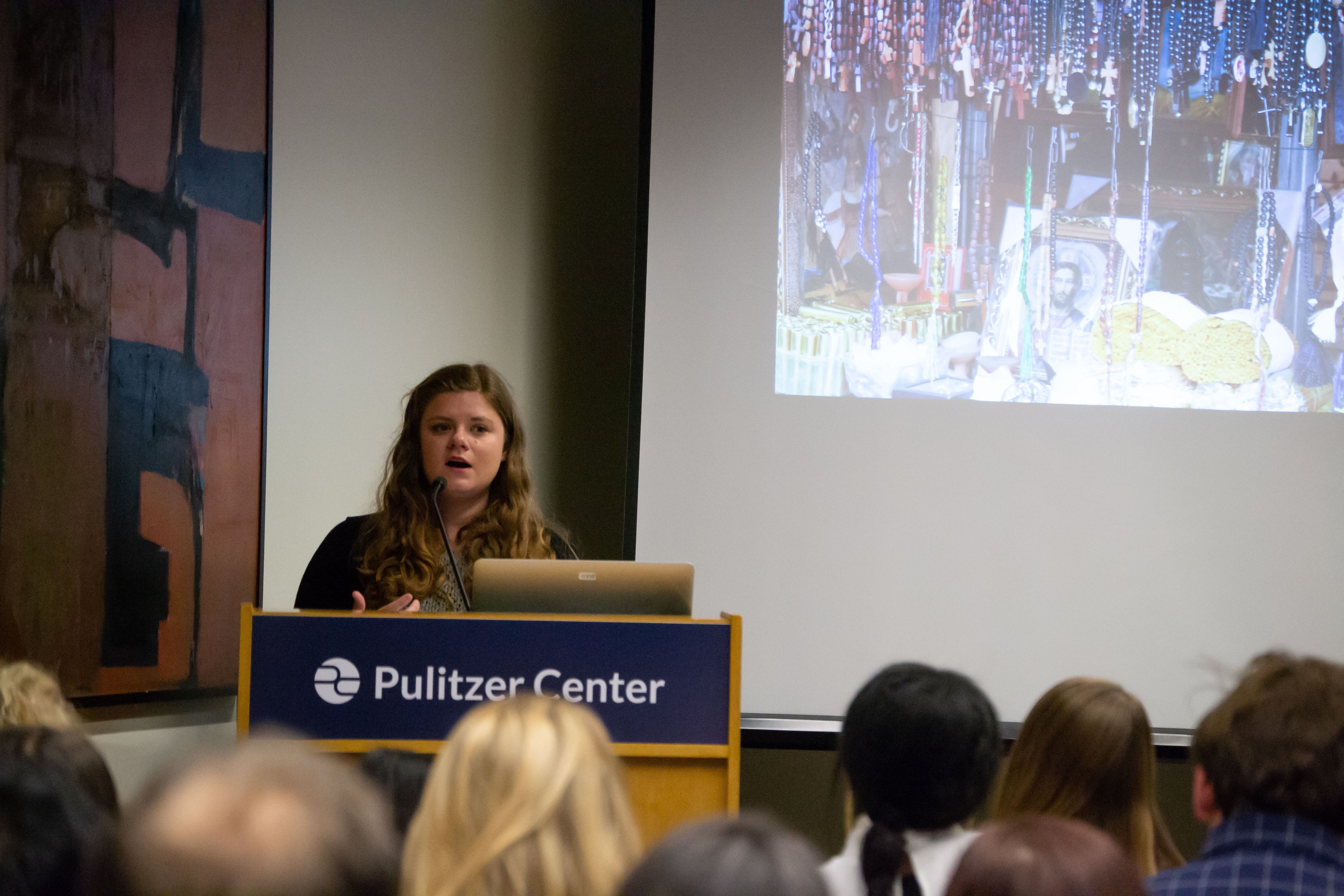 Kaitlyn Johnson (Georgetown University) presents findings from her project "Religion and Displacement in the Republic of Georgia" during the "Impact of Religion" panel on Day One of Washington Weekend. Image by Nora Moraga-Lewy. United States, 2019.