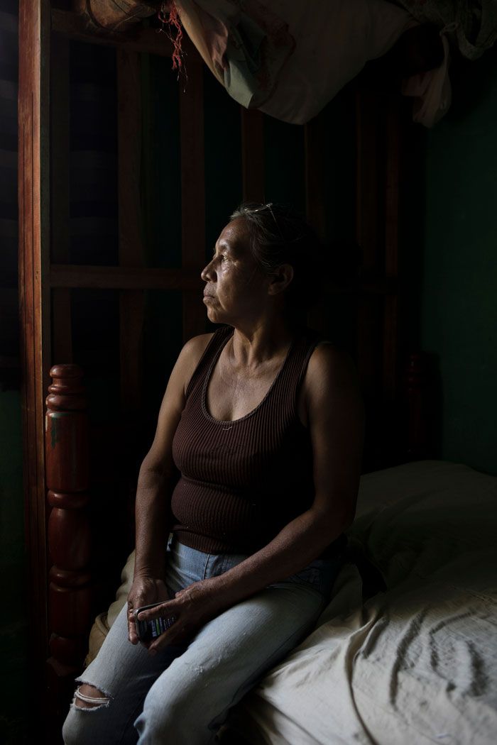 Dilia Ayuso, Omar’s mother, at her home in Manak-Krü. Image by Fabiola Ferrero. Venezuela, 2020.
