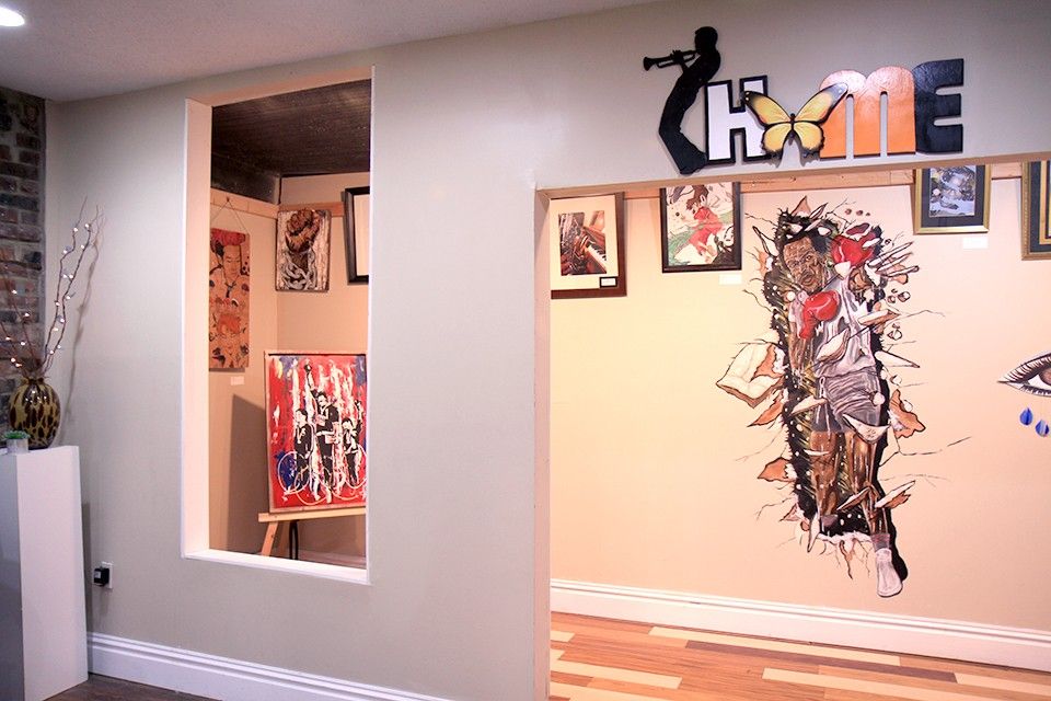 The house is now filled with art dedicated to Miles Davis. Image by Eric Berger. United States, 2020.