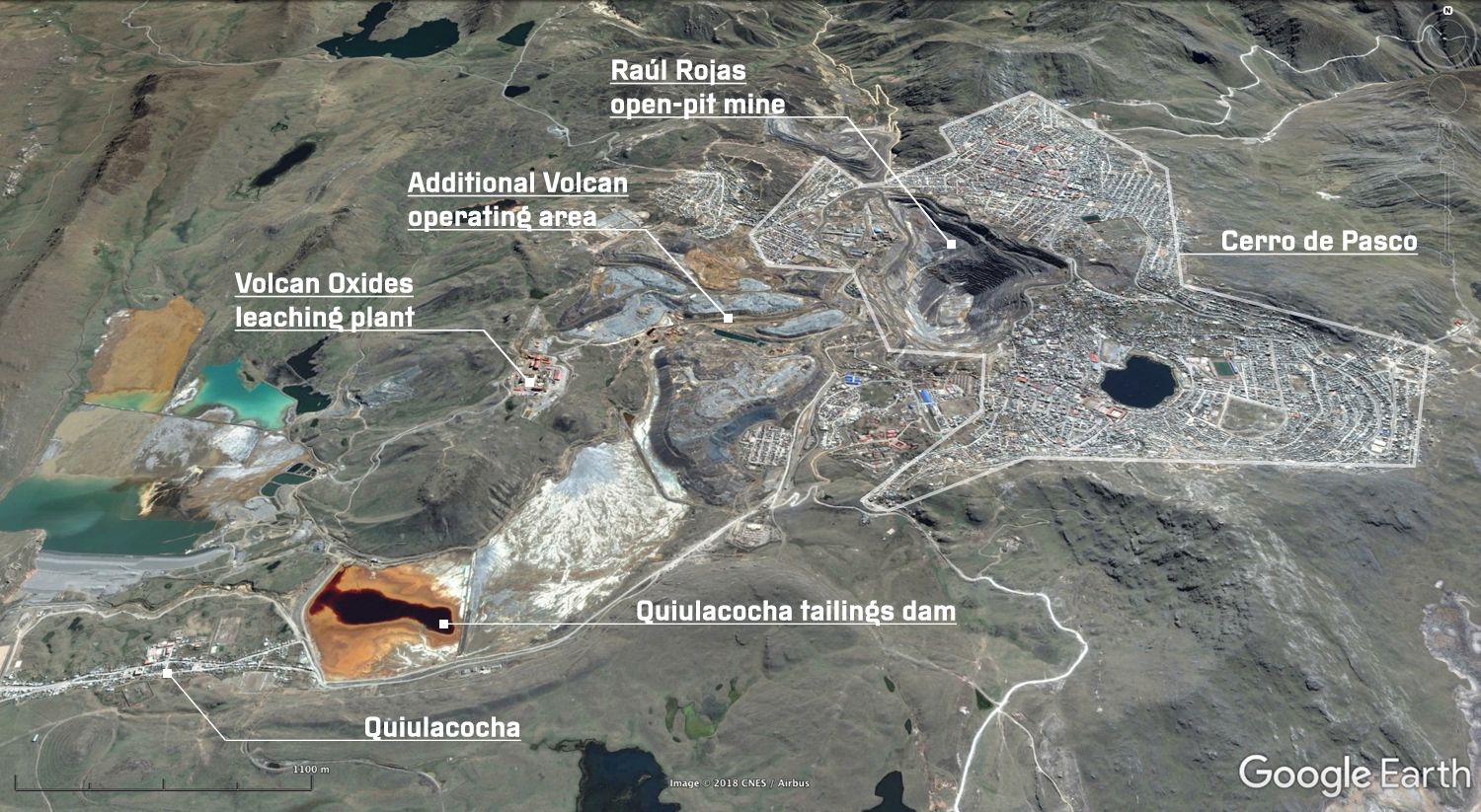 An aerial view of Cerro de Pasco, taken from Google Earth. The Quiulacocha tailings dam has been used for mining waste since the 1920s, before which it was known as the Lagoon of the Gulls. Image by Google, 2017.
