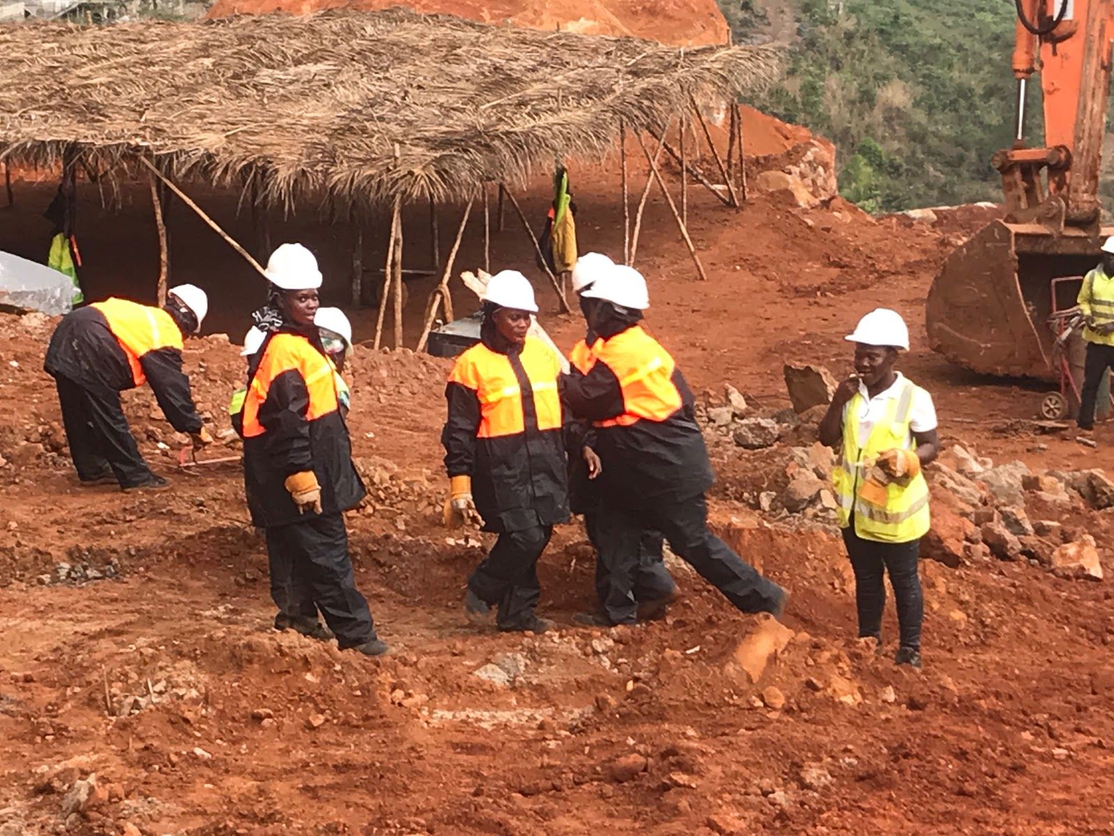 A United Nations initiative that hired local women to help excavate and replant trees along the now-barren mountainside. Image by Kadia Goba. Sierra Leone, 2018.