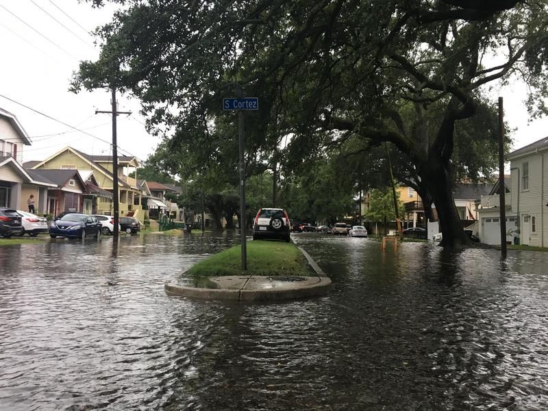 Street flooding at the intersection of Cortez and Banks in Mid City on the morning of July 10, 2019. Image by Travis Lux / New Orleans Public Radio. United States, 2019.