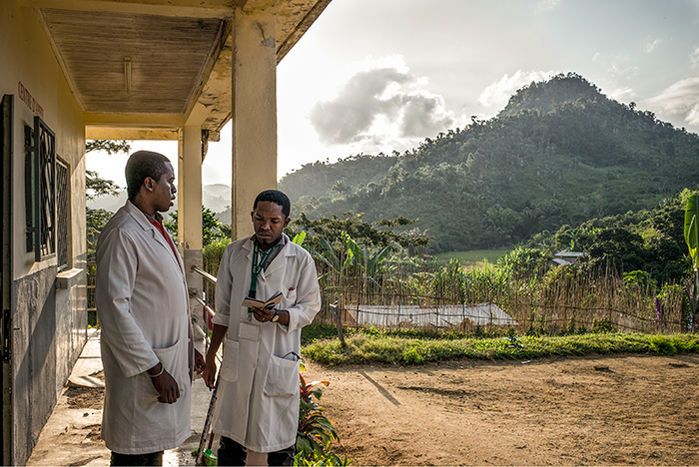 Ifanadiana District Hospital has seen a surge in visits, but not as many as PIVOT leaders hoped. Image by Rijasolo. Madagascar, 2019.