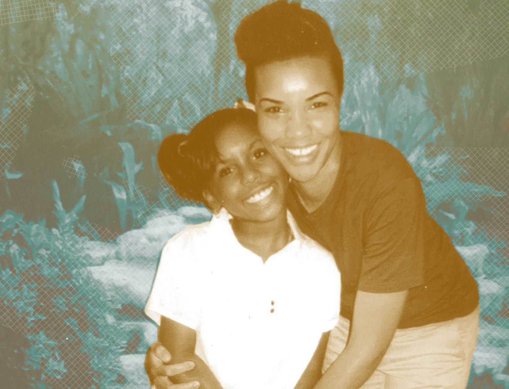 Tanisha and Hon'Esty during their first prison visit at the Women's Huron Valley Correctional Facility in Ypsilanti, Michigan in 2012. United States, 2012.