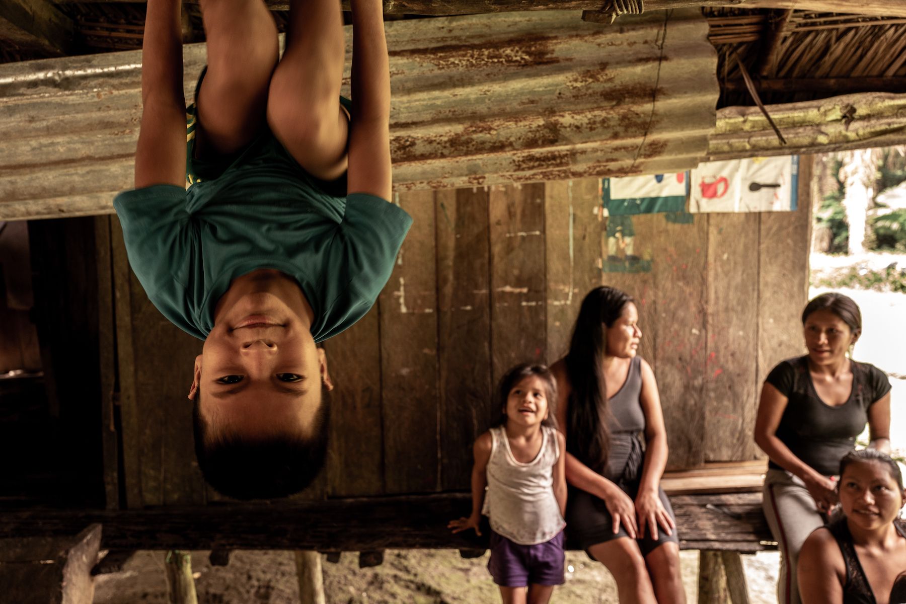Wampis children play. Image by Marcio Pimenta. Peru, 2019.